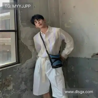 翁纳伶